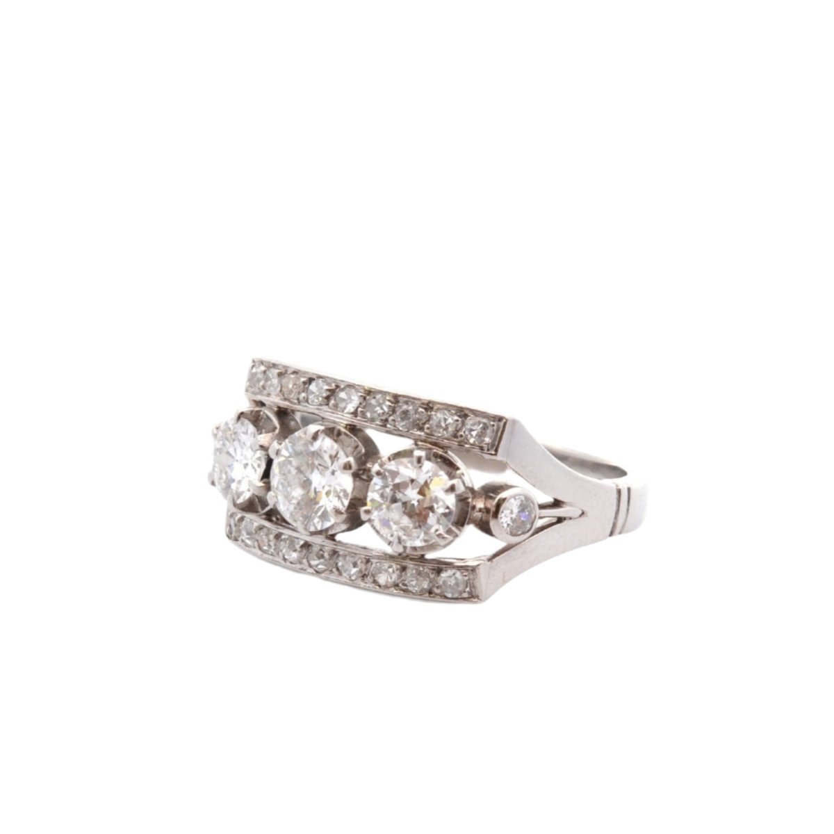 Bague en or blanc et diamants - Castafiore