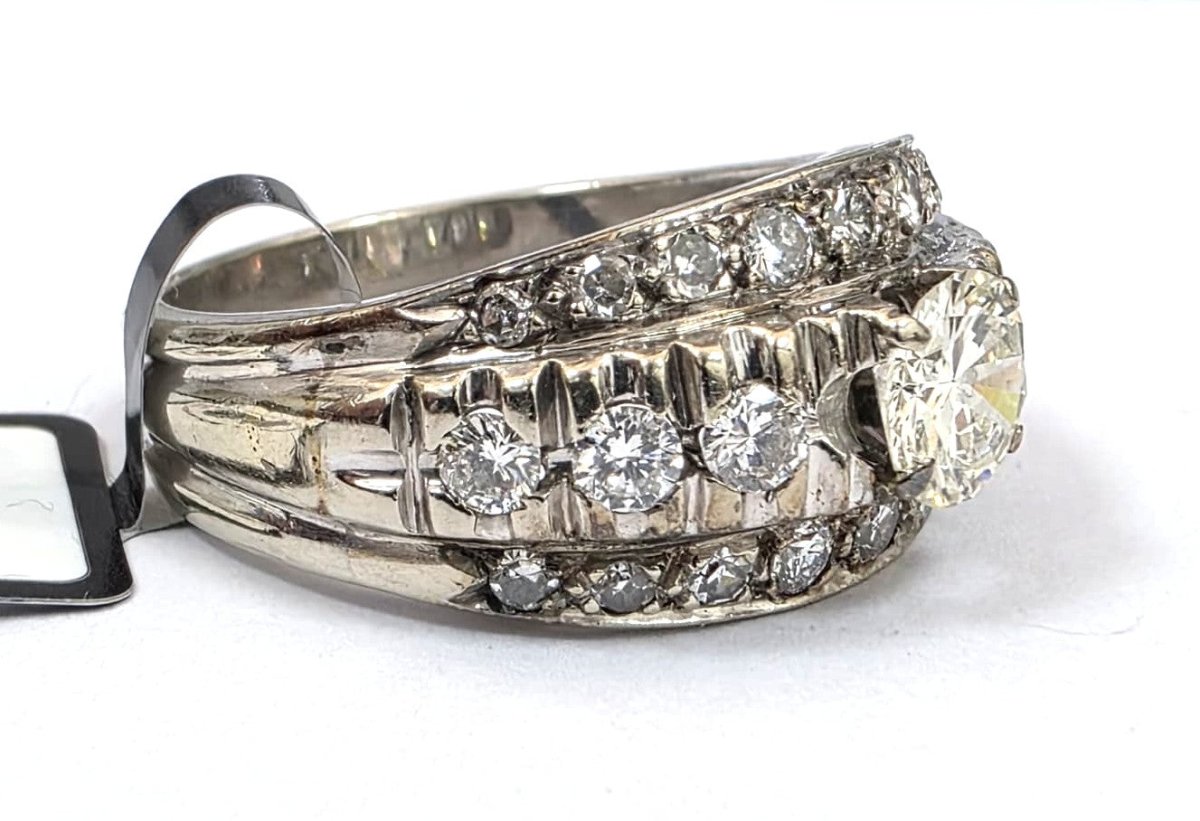 Bague en or blanc et diamants - Castafiore