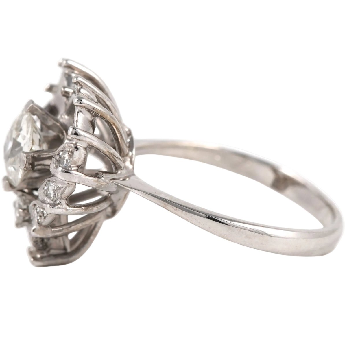 Bague en or blanc et diamants - Castafiore