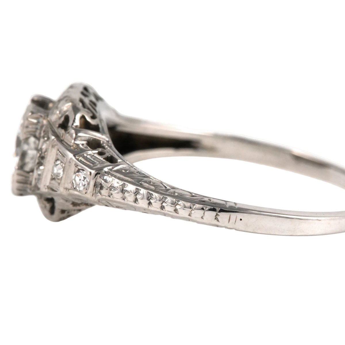 Bague en or blanc et diamants - Castafiore