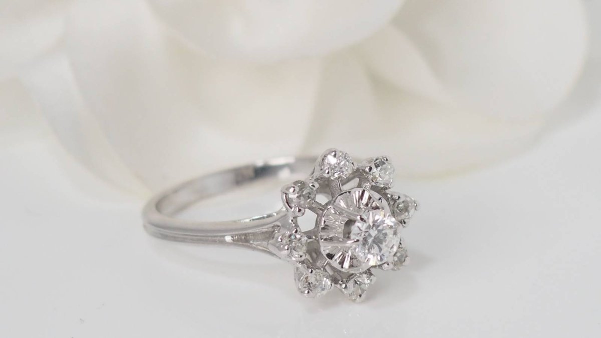 Bague en or blanc et diamants - Castafiore