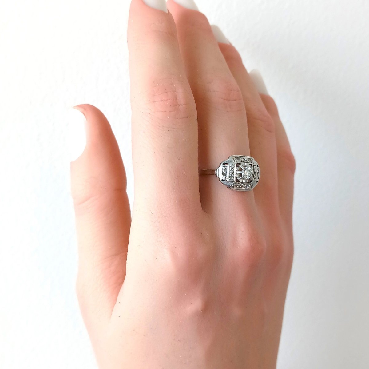 Bague en or blanc et diamants - Castafiore