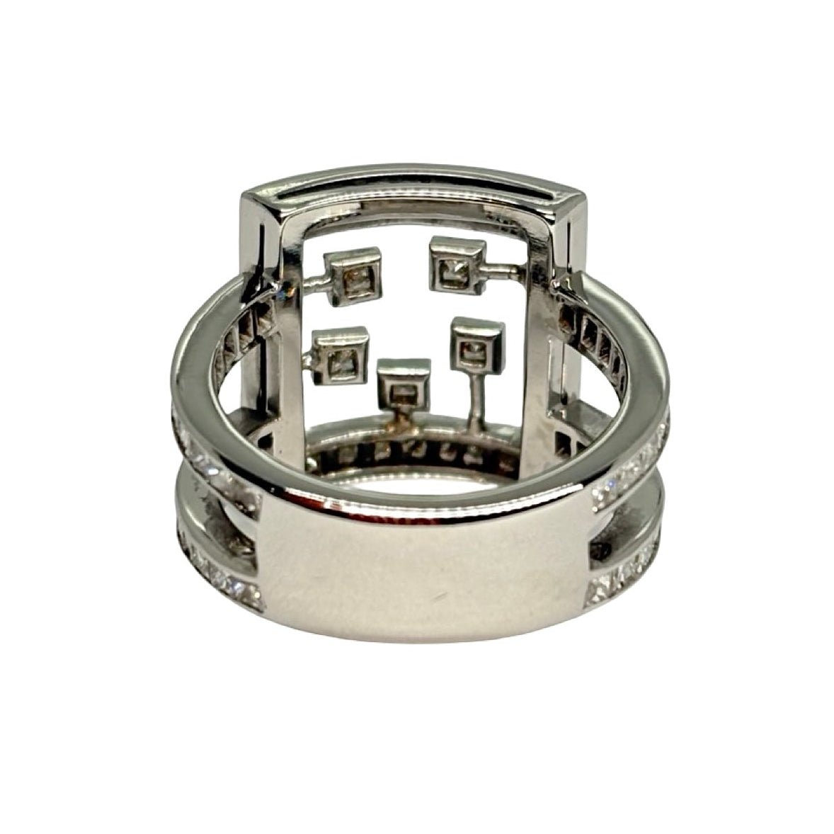 Bague en or blanc et diamants - Castafiore