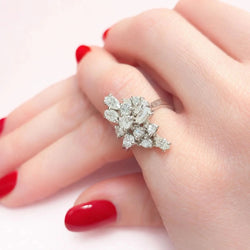Bague en or blanc et diamants - Castafiore