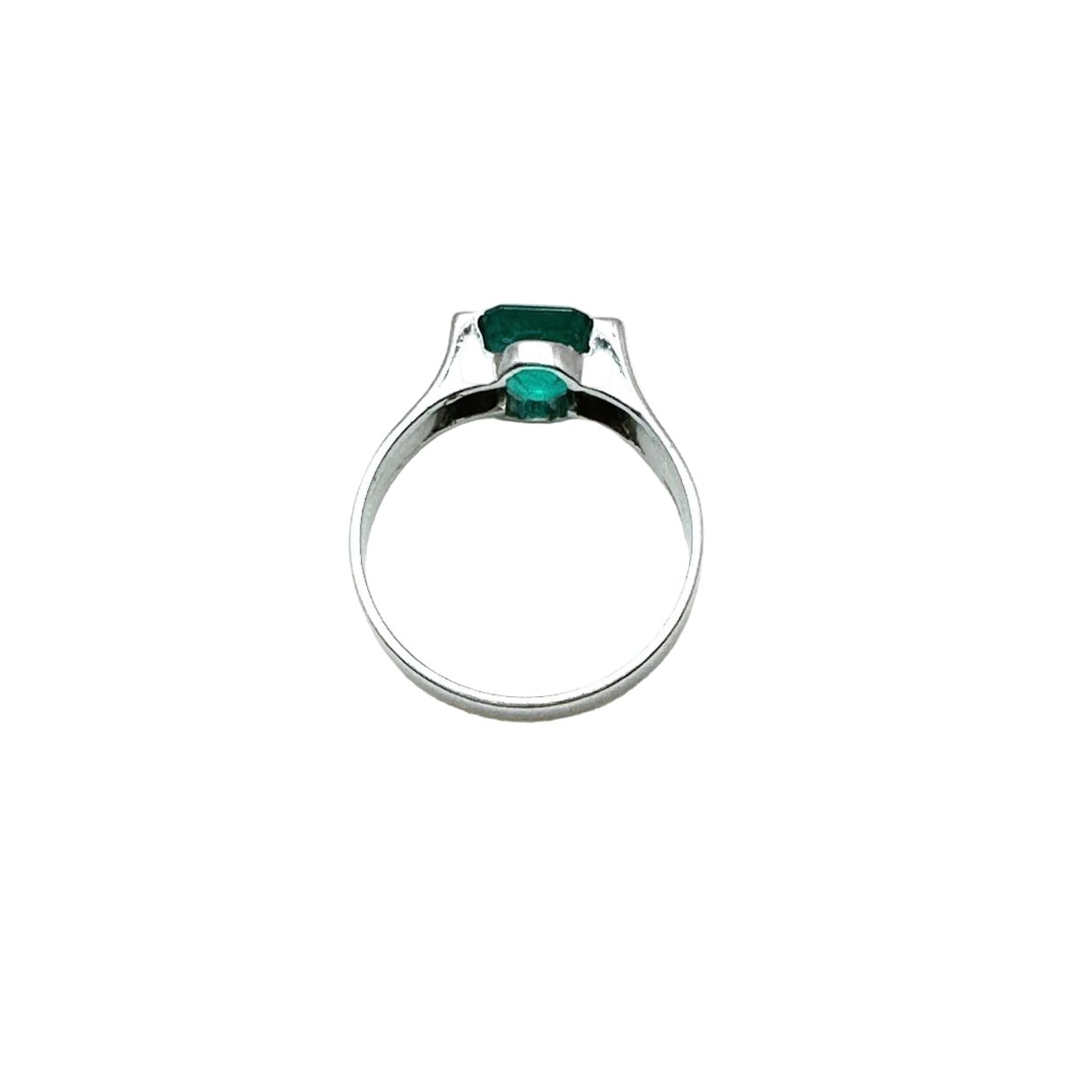 Bague en or blanc et émeraude - Castafiore