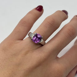 Bague en or blanc et saphir rose - Castafiore