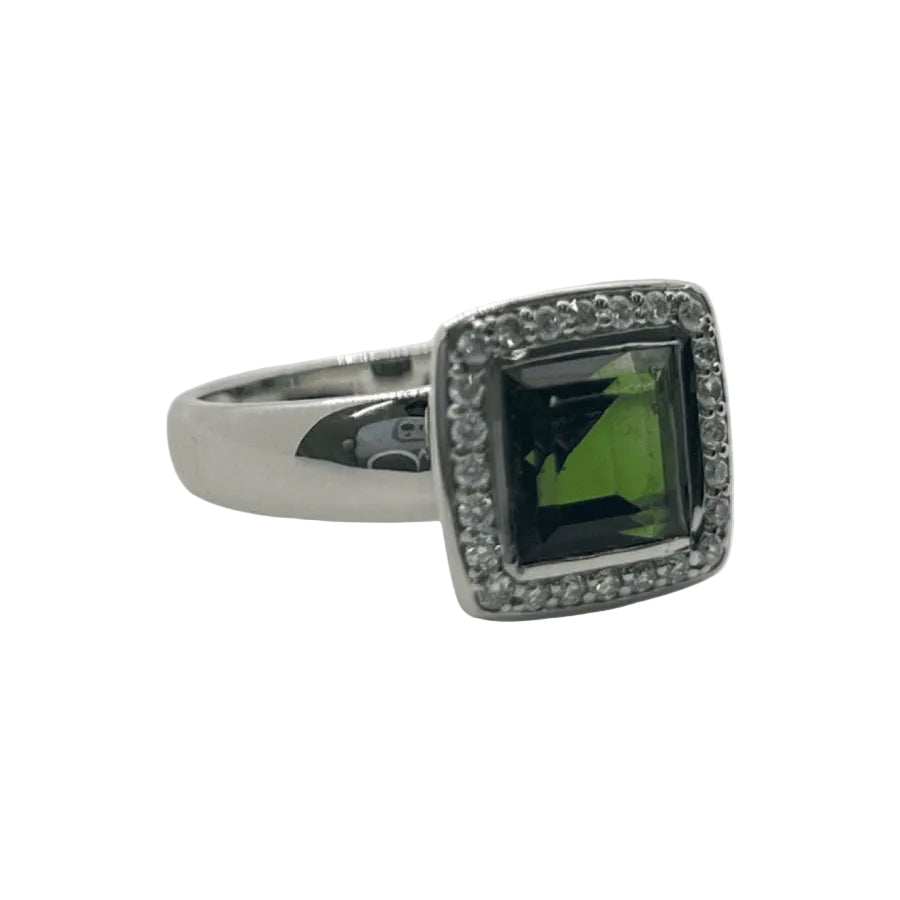 Bague en or blanc et tourmaline verte - Castafiore