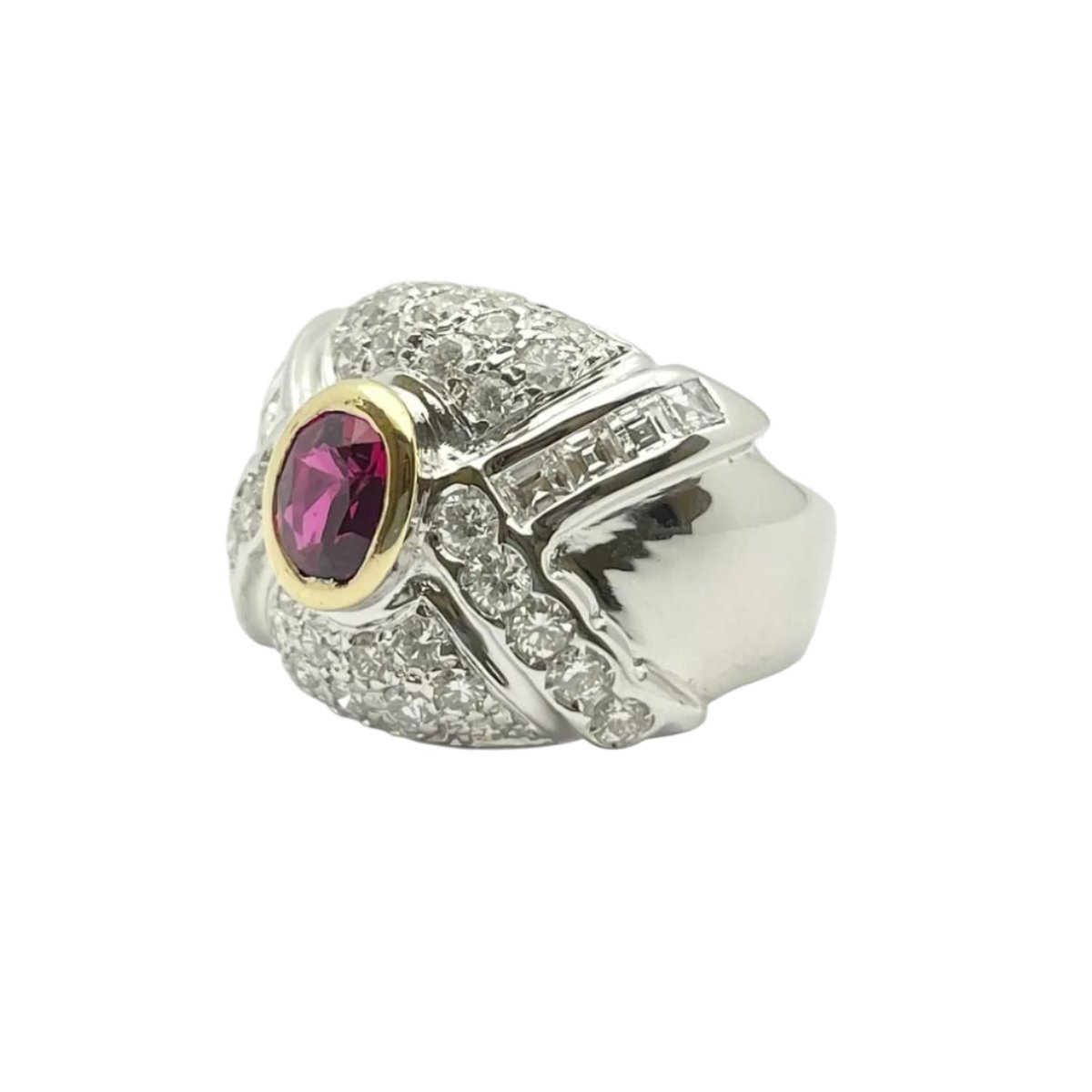 Bague en or blanc, or jaune, rubis et diamants - Castafiore