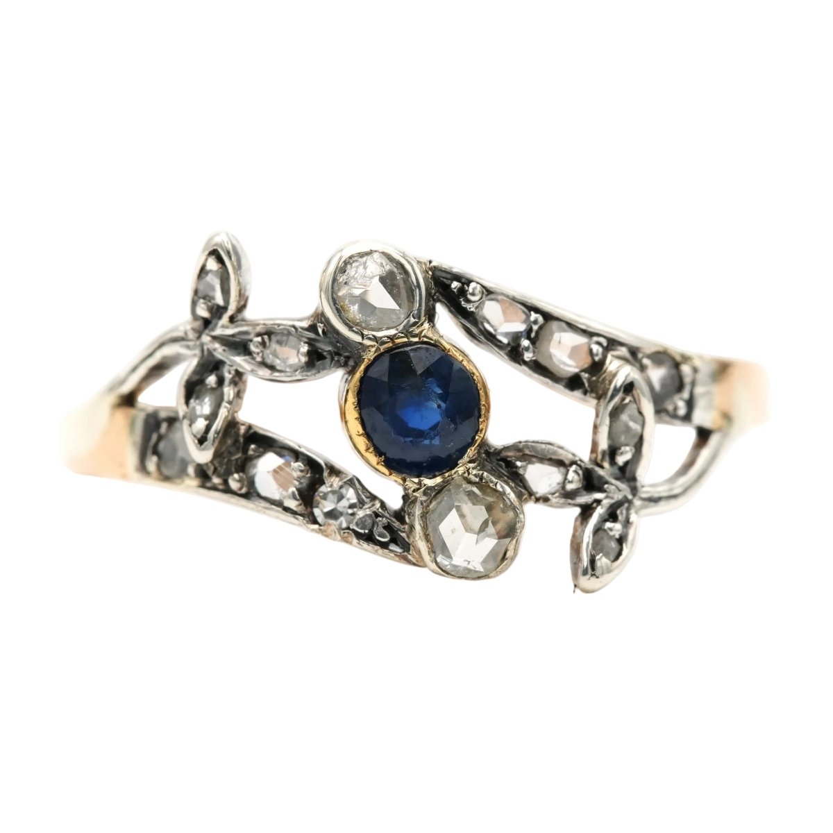 Bague en or blanc, or jaune, saphirs et diamants - Castafiore