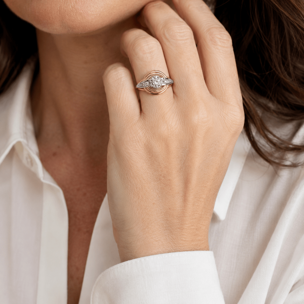 Bague en or blanc, or rose et diamants - Castafiore