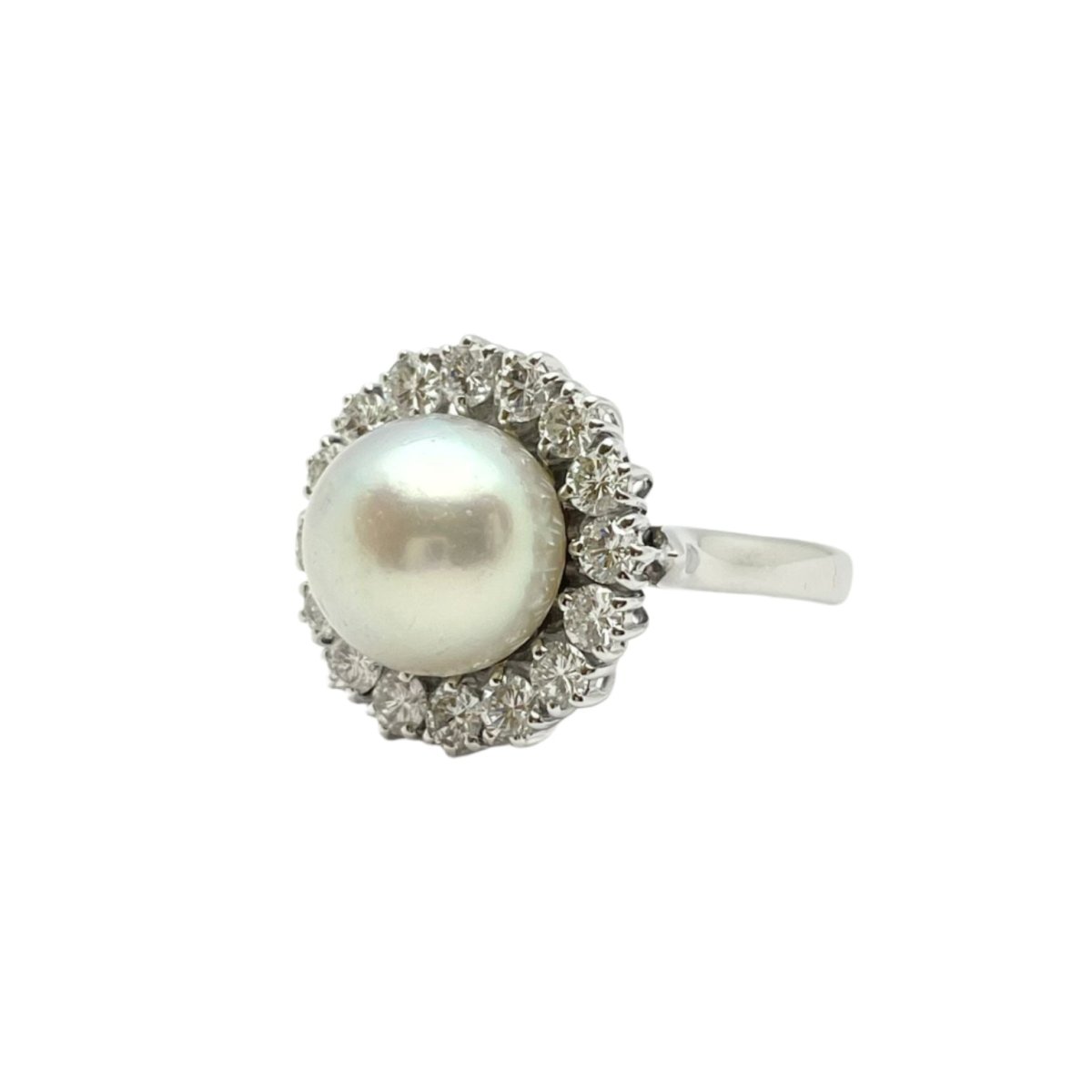 Bague en or blanc, perle de culture et diamants - Castafiore