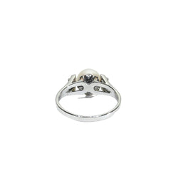 Bague en or blanc, perle et diamants - Castafiore