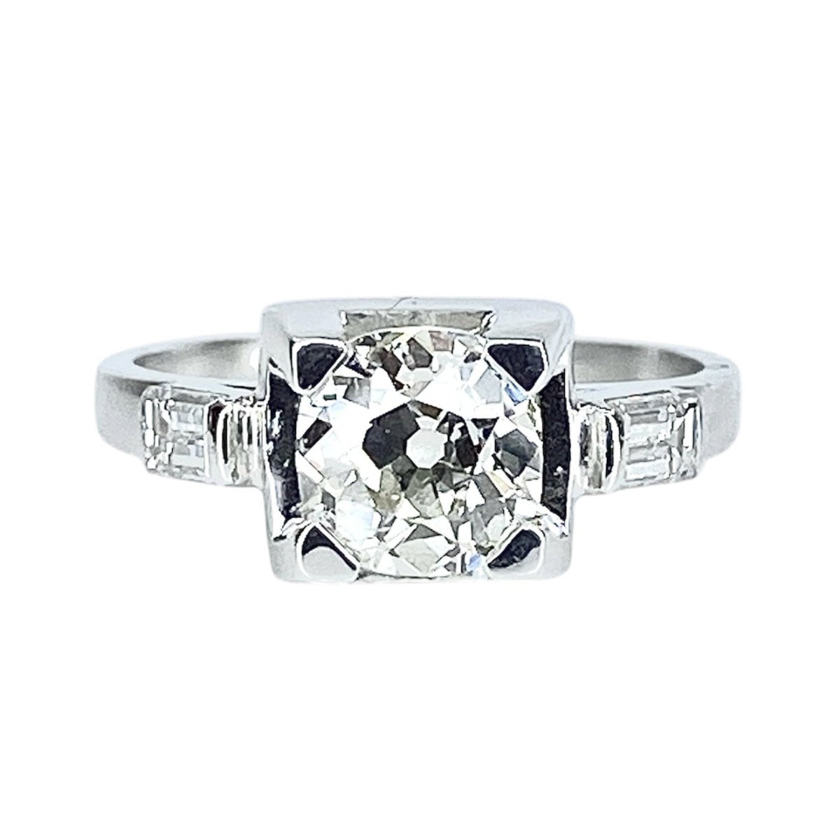 Bague en or blanc, platine et diamants - Castafiore