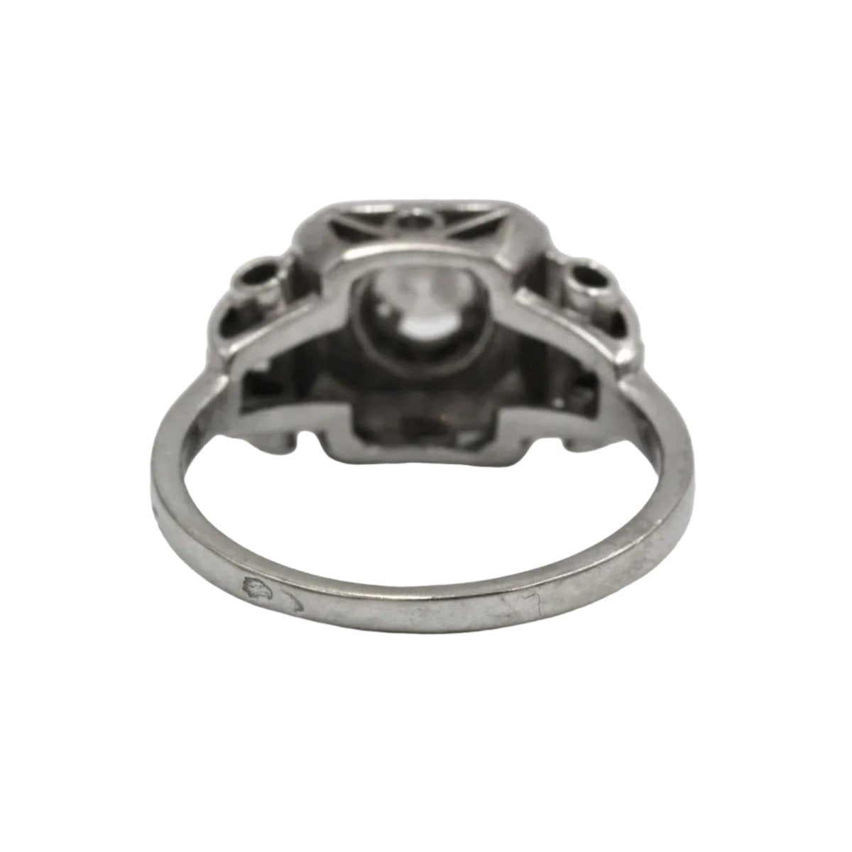 Bague en or blanc, platine et diamants - Castafiore