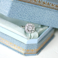 Bague en or blanc, platine et diamants - Castafiore