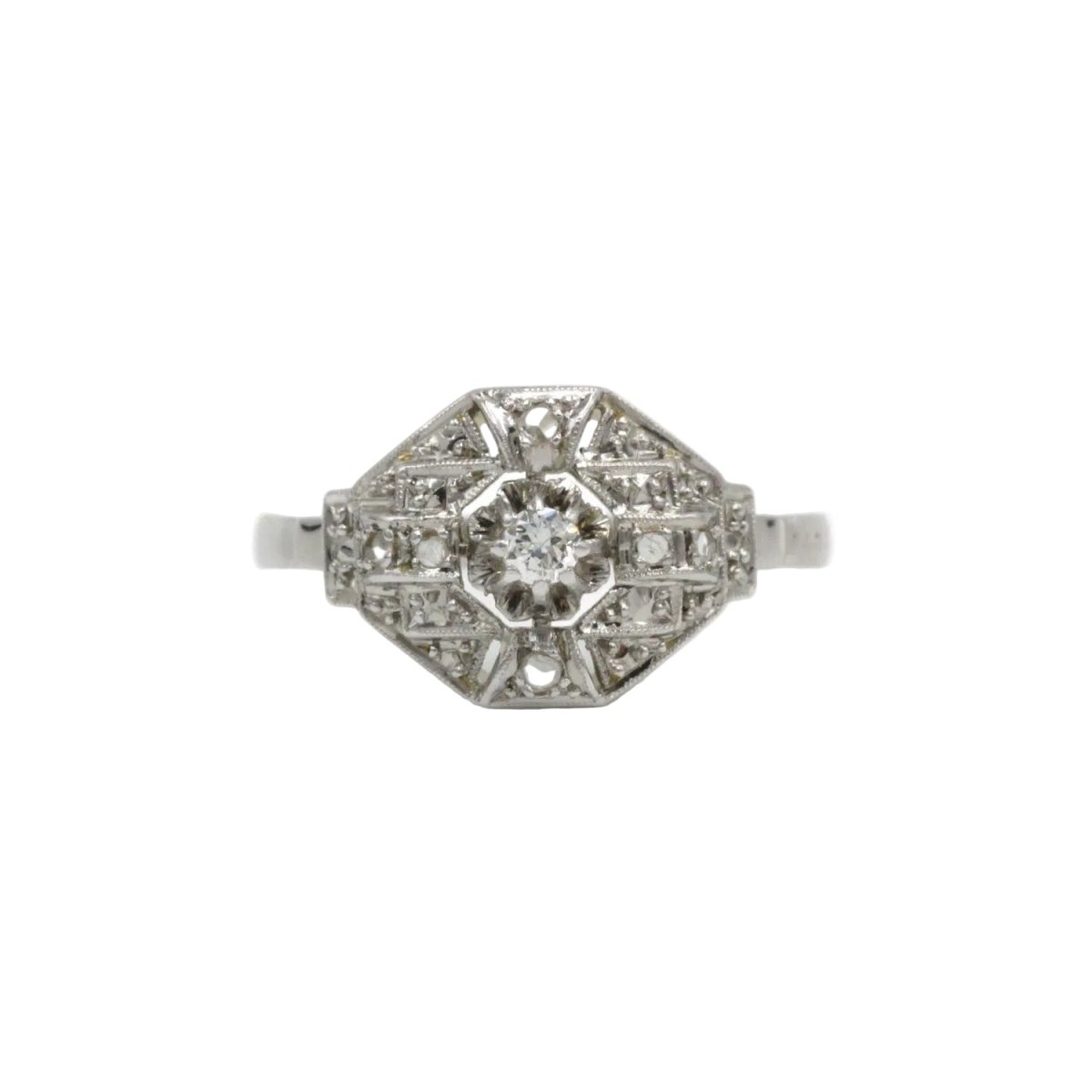 Bague en or blanc, platine, et diamants - Castafiore