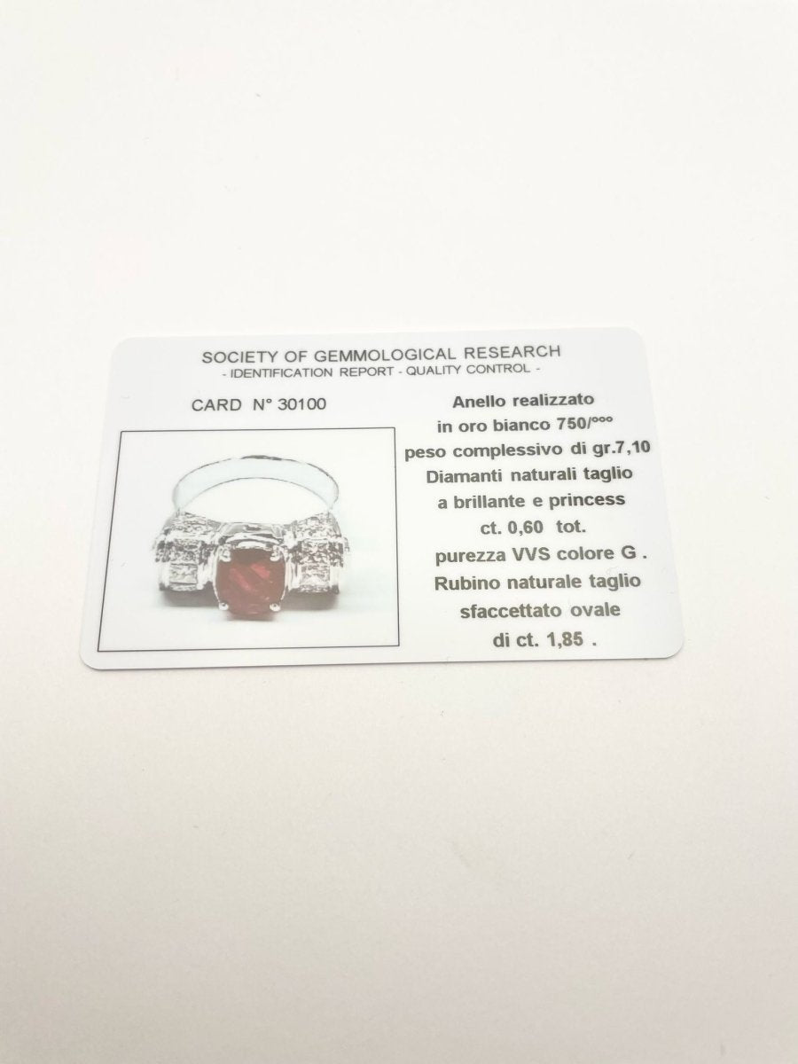 Bague en or blanc, rubis et diamants - Castafiore