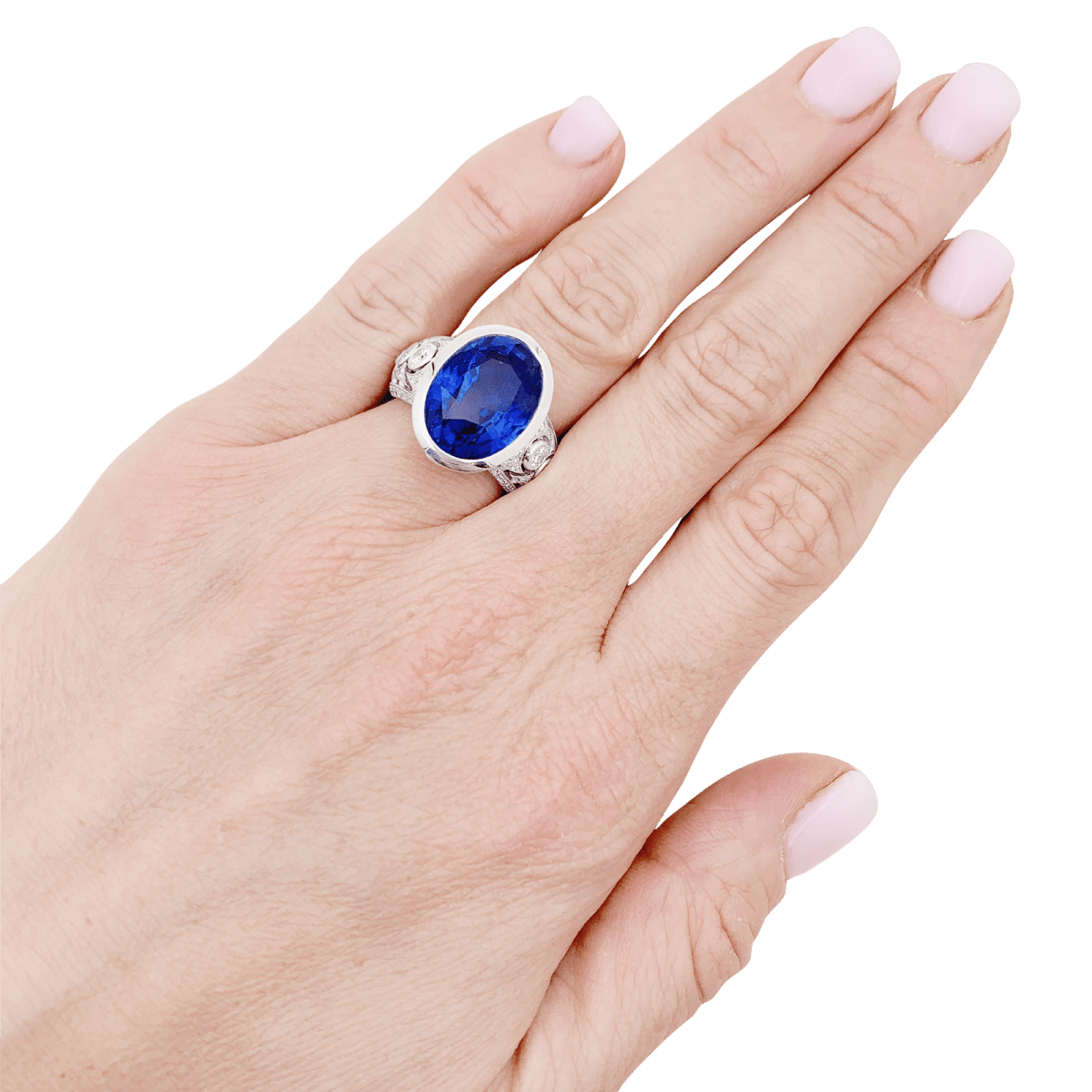 Bague en or blanc, saphir et diamants - Castafiore