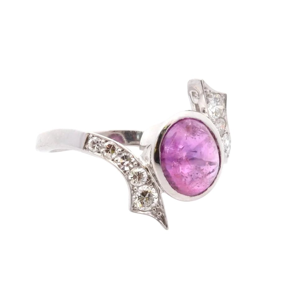 Bague en or blanc, saphir et diamants - Castafiore