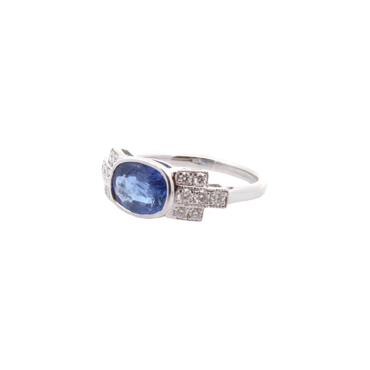 Bague en or blanc, saphir et diamants - Castafiore