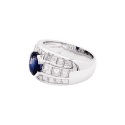 Bague en or blanc, saphir et diamants - Castafiore