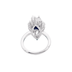 Bague en or blanc, saphir et diamants - Castafiore