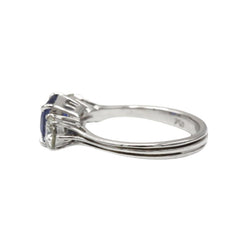 Bague en or blanc, saphir et diamants - Castafiore