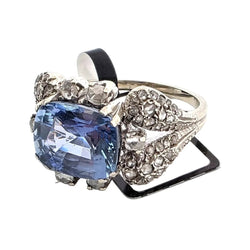 Bague en or blanc, saphir et diamants - Castafiore