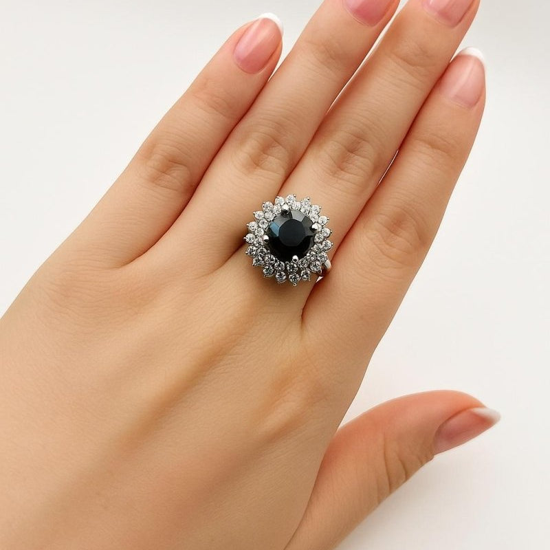 Bague en or blanc saphir et diamants - Castafiore