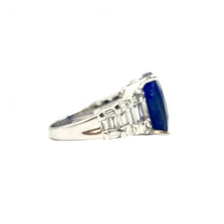 Bague en or blanc, saphir et diamants - Castafiore