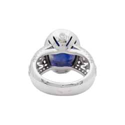 Bague en or blanc, saphir et diamants - Castafiore