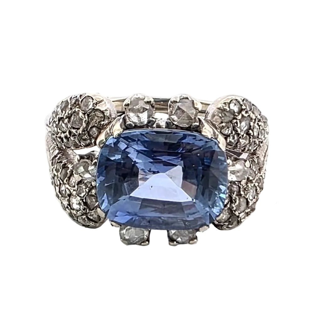 Bague en or blanc, saphir et diamants - Castafiore