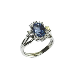 Bague en or blanc, saphir et diamants - Castafiore