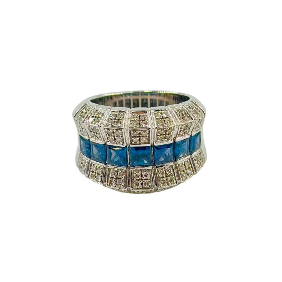 Bague en or blanc, saphirs et diamants - Castafiore