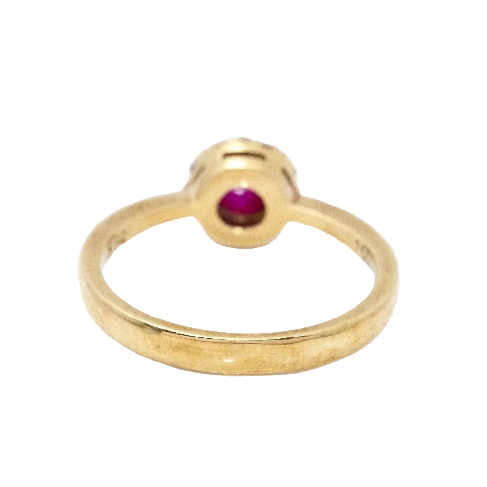 Bague en or, brillants et rubis - Castafiore