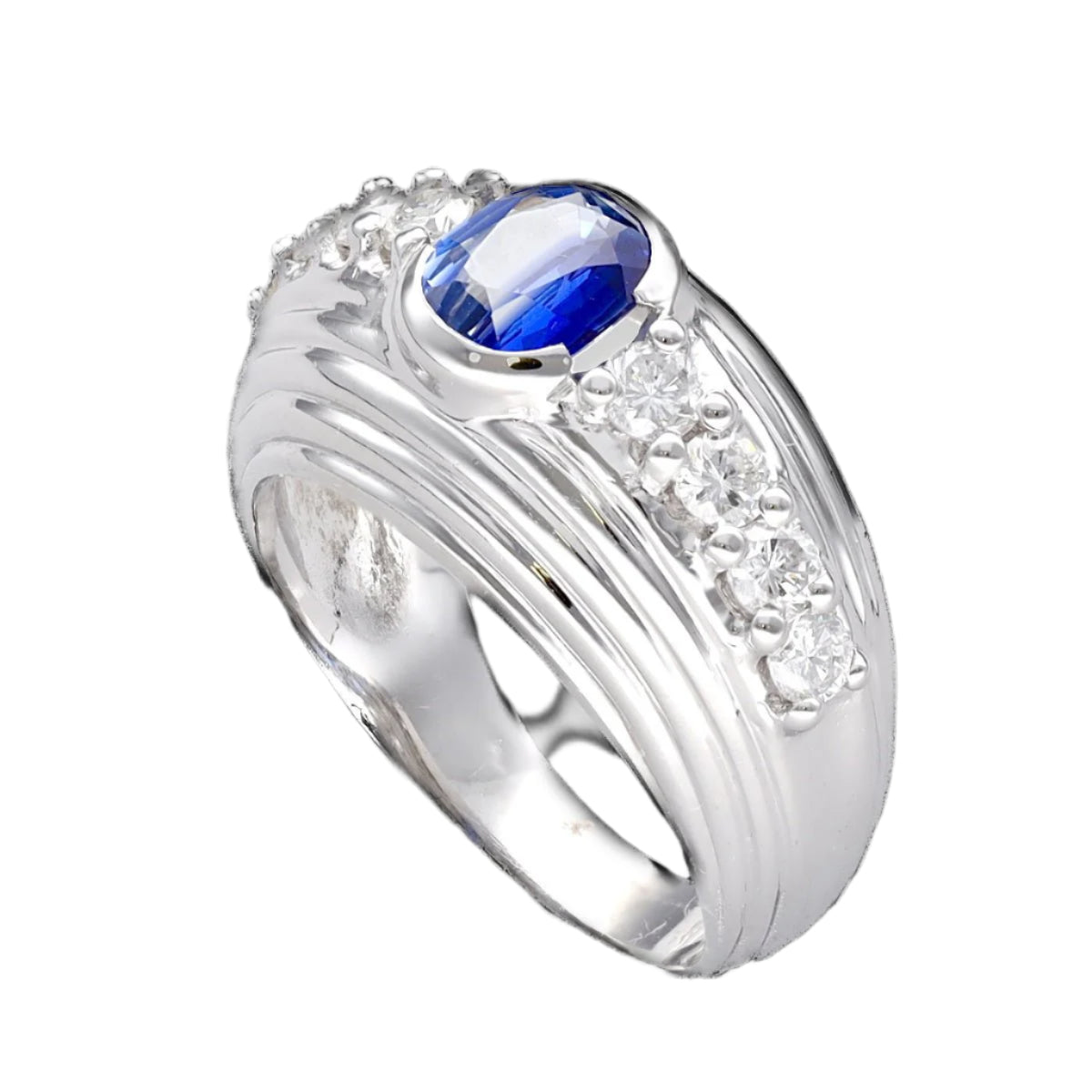 Bague en or gris 18k vers 1965 avec Saphir de Ceylan et Diamants - Castafiore