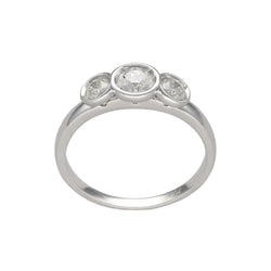 Bague en or gris et diamants - Castafiore