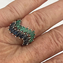 Bague en or gris saphirs émeraudes - Castafiore