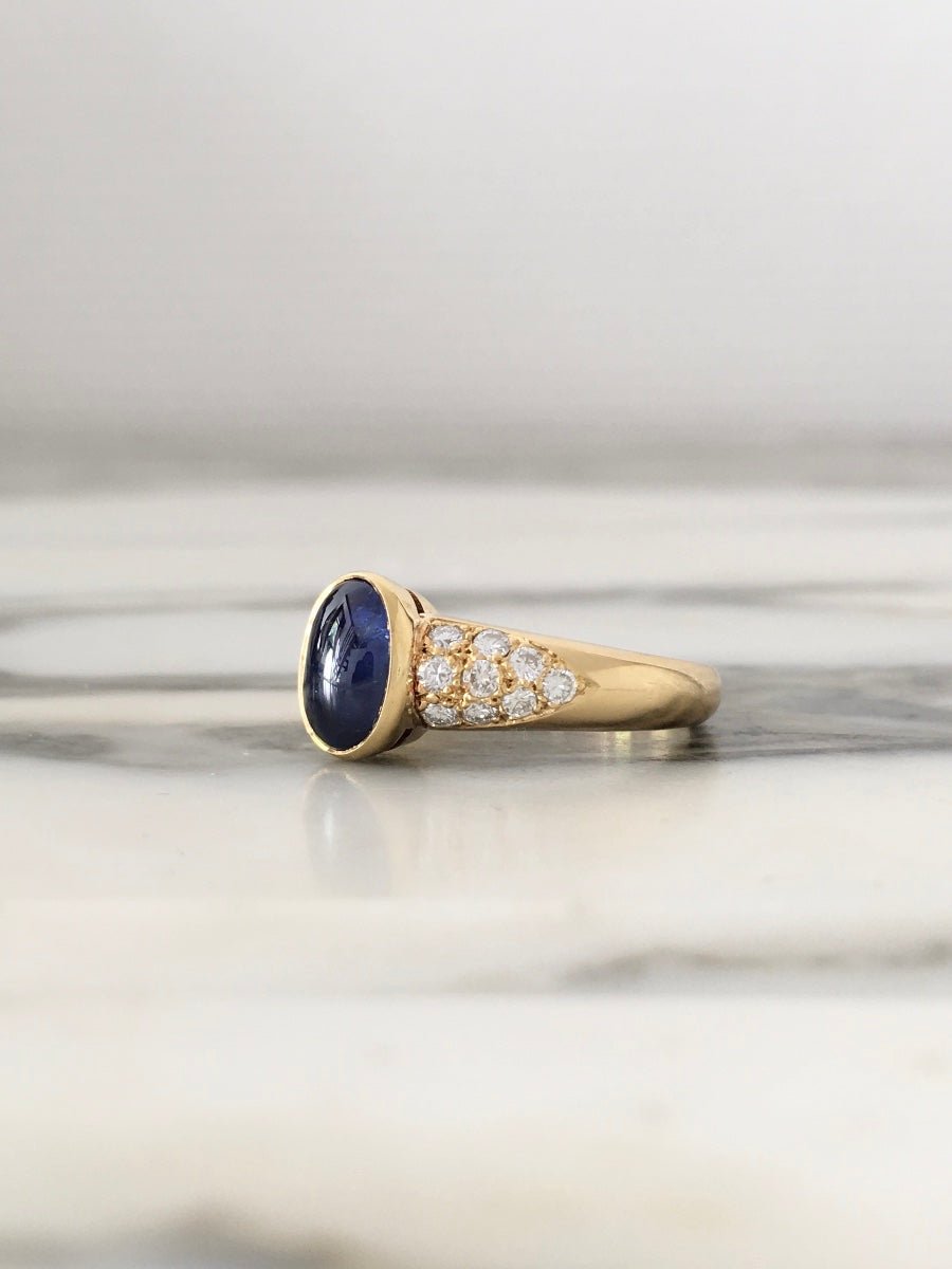 Bague en or jaune 18 carats saphir et diamants - Castafiore