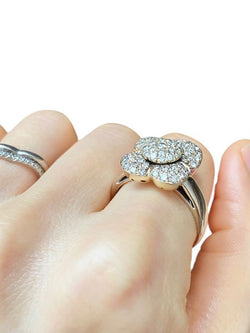 Bague en or jaune 18k en forme de fleur et diamants - Castafiore