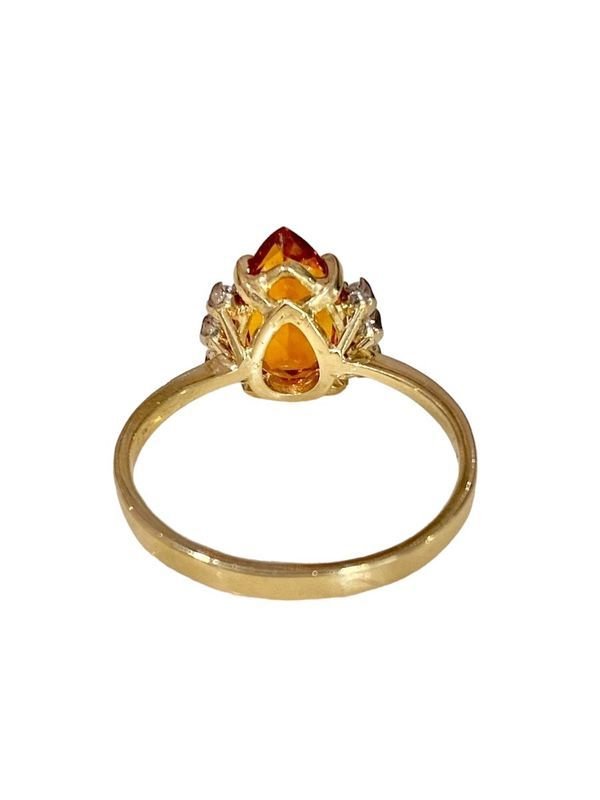 Bague en or jaune citrine et diamants - Castafiore