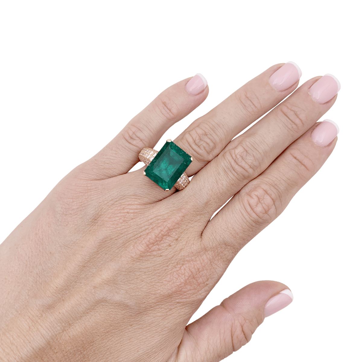 Bague en or jaune, émeraude et diamants - Castafiore