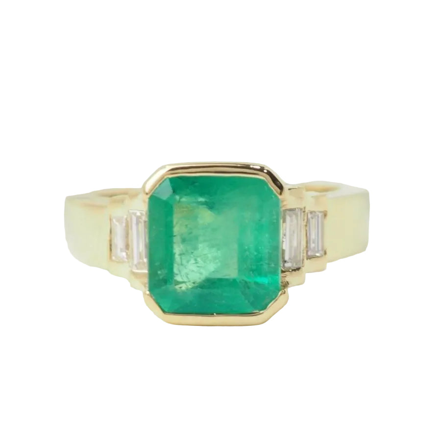 Bague en or jaune, émeraude et diamants - Castafiore