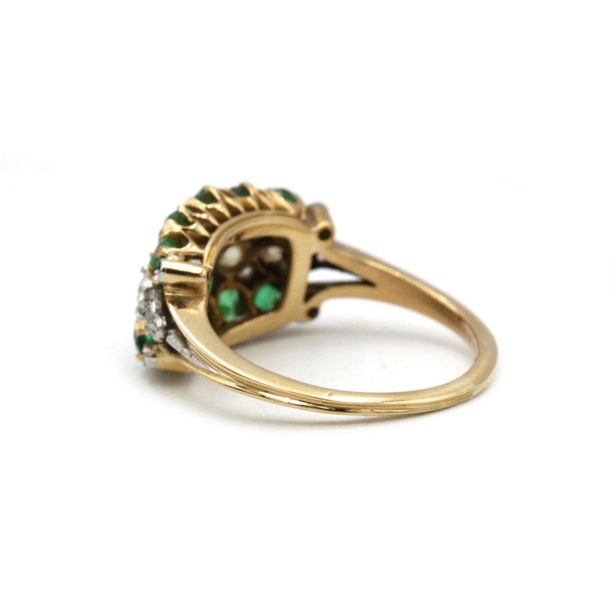 Bague en or jaune, émeraudes et diamants - Castafiore
