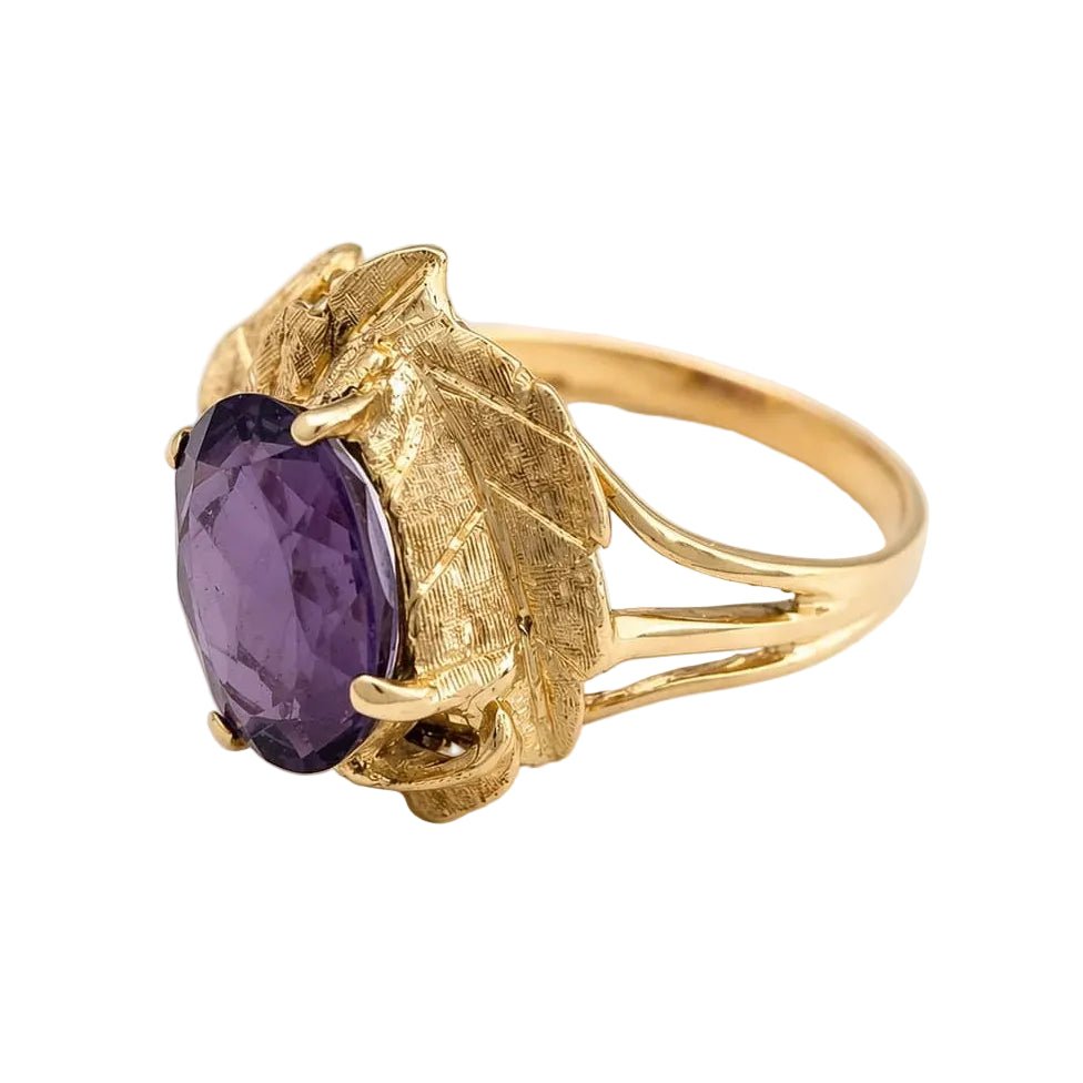 Bague en or jaune et améthyste - Castafiore