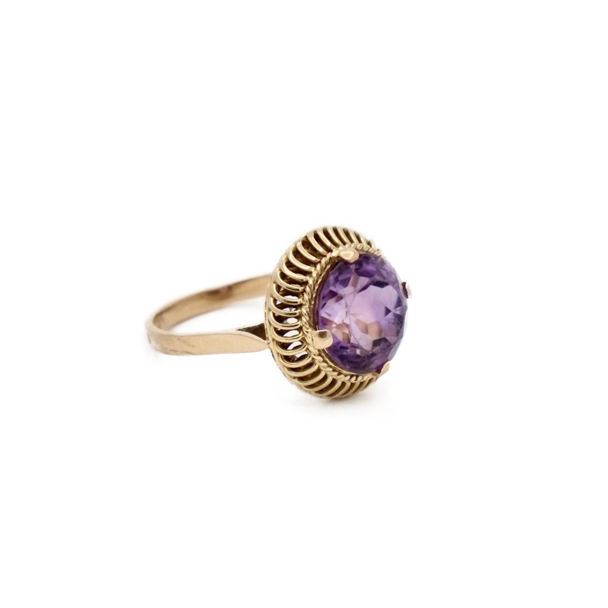 Bague en or jaune et améthyste - Castafiore