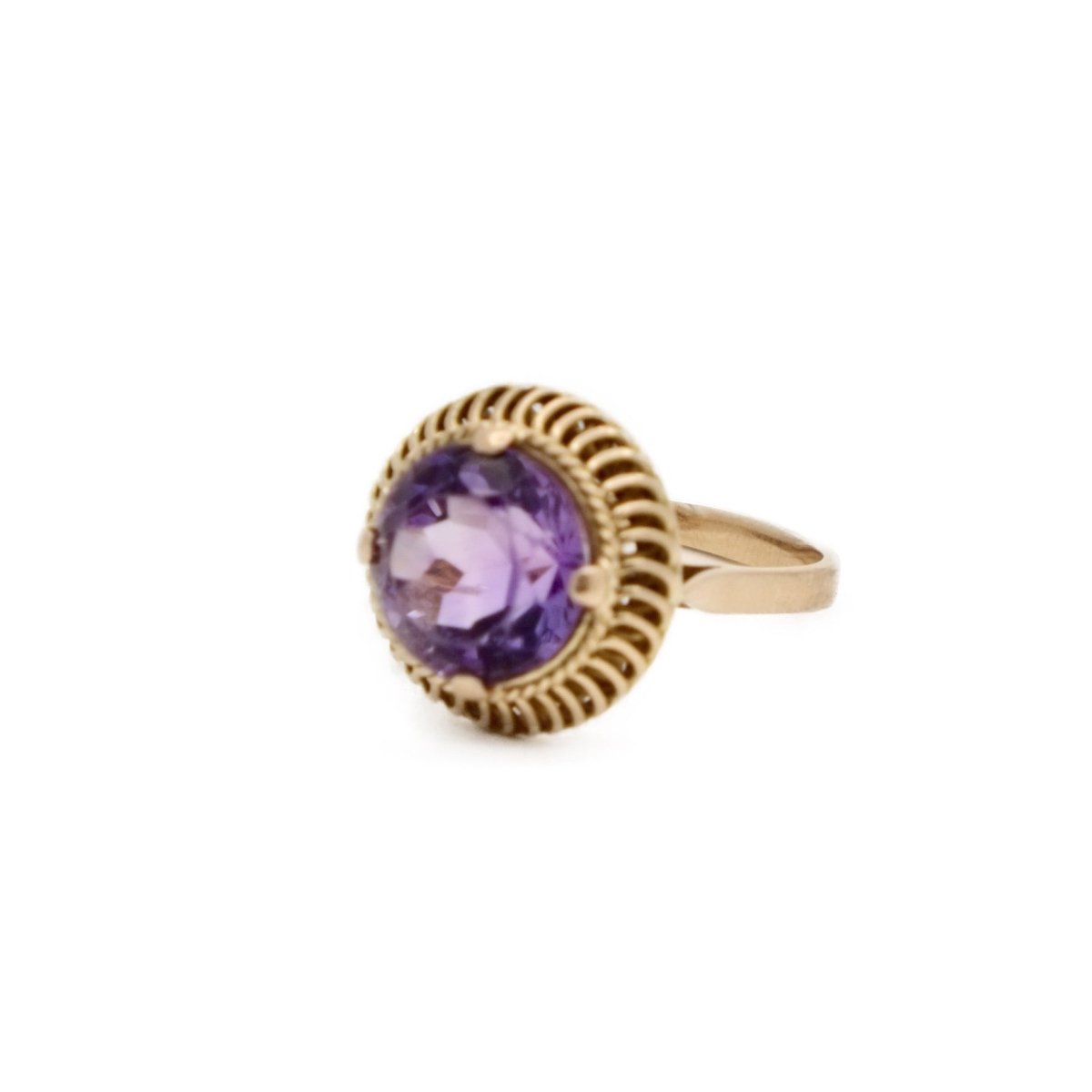 Bague en or jaune et améthyste - Castafiore