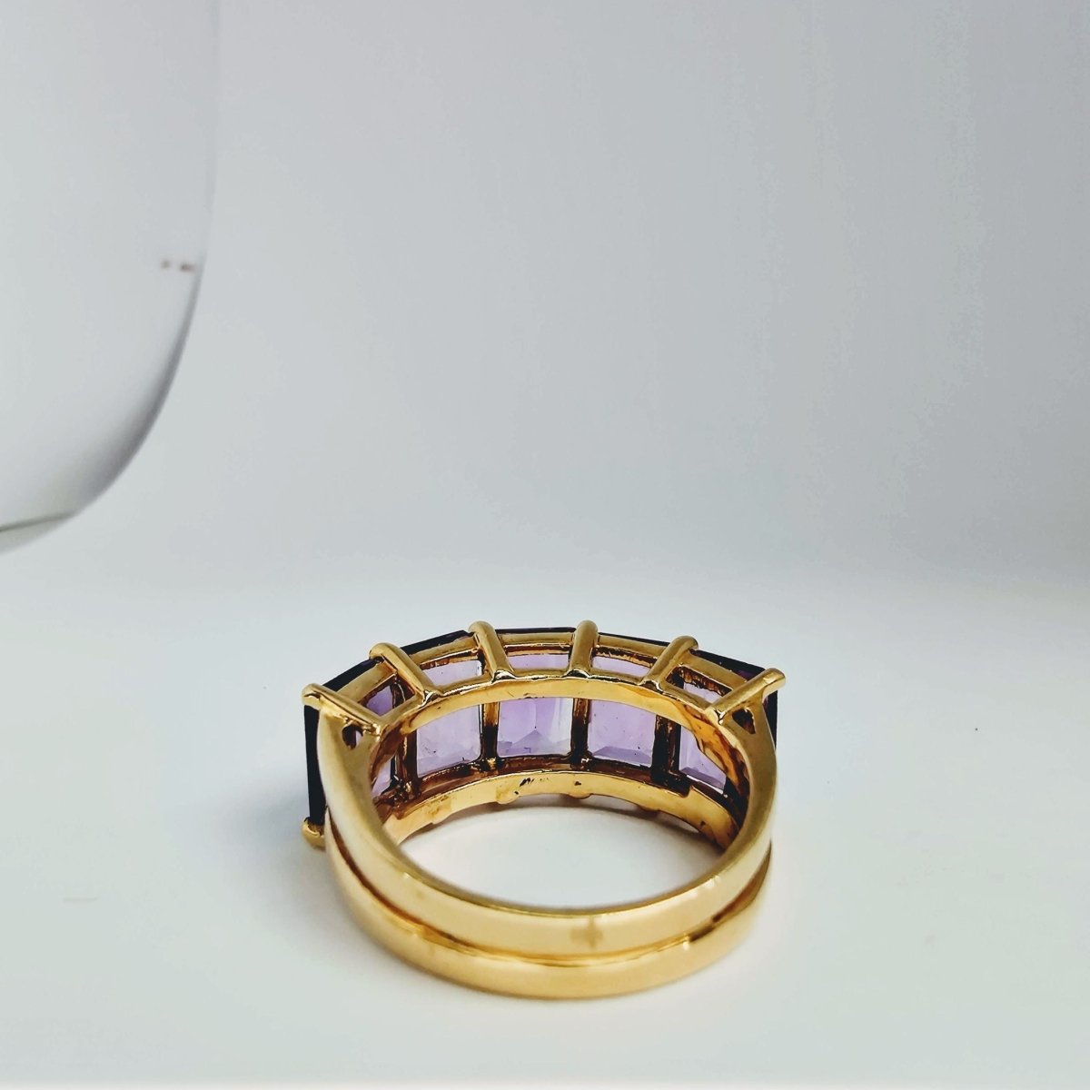 Bague en or jaune et améthystes - Castafiore