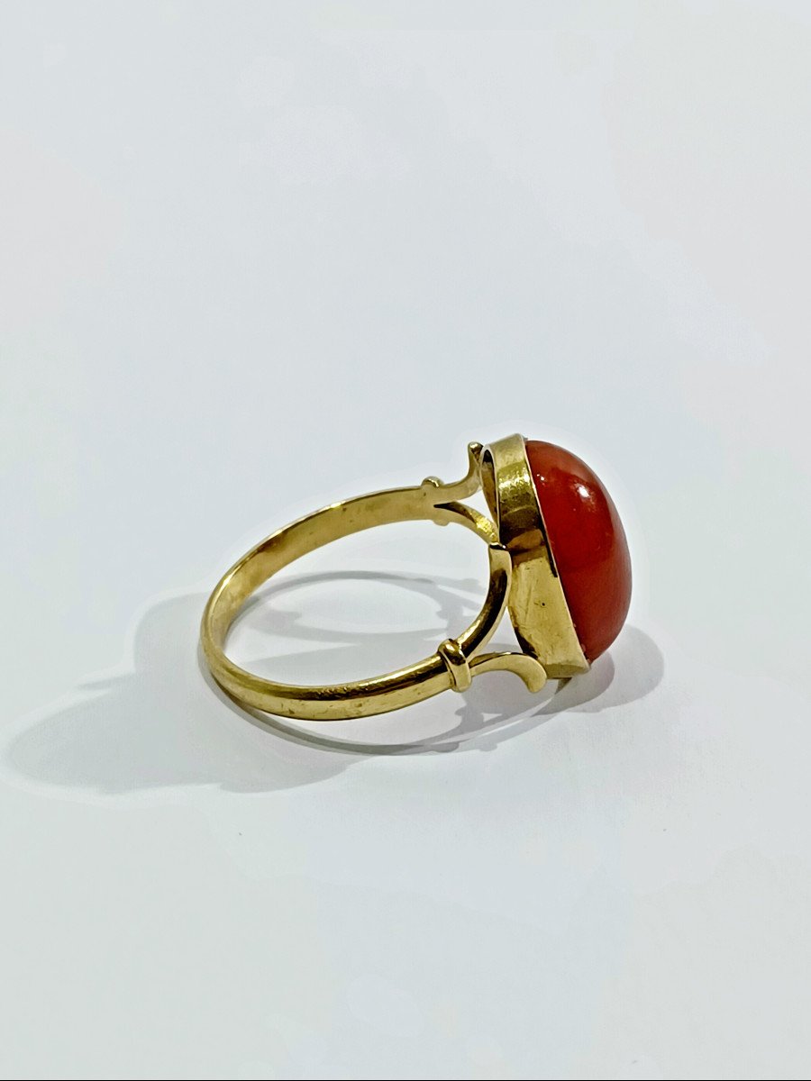 Bague en or jaune et corail rouge - Castafiore