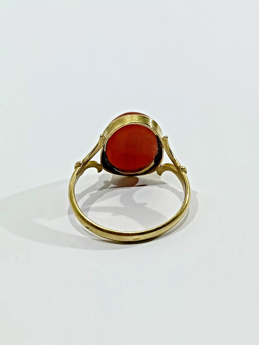 Bague en or jaune et corail rouge - Castafiore